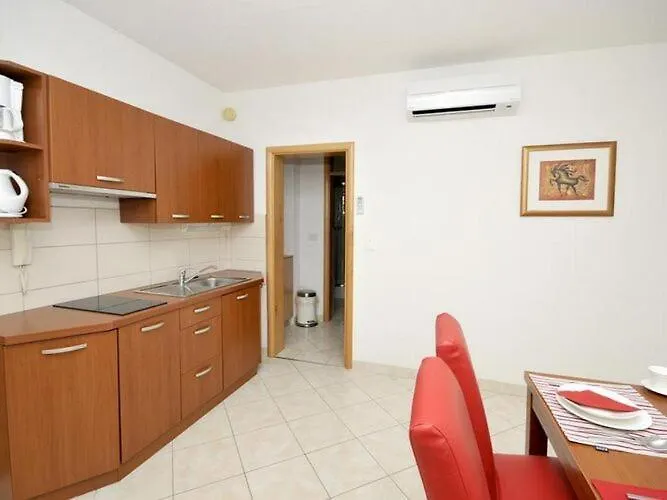 Moonlight - One Bedroom With Sea View Balcony Junior *